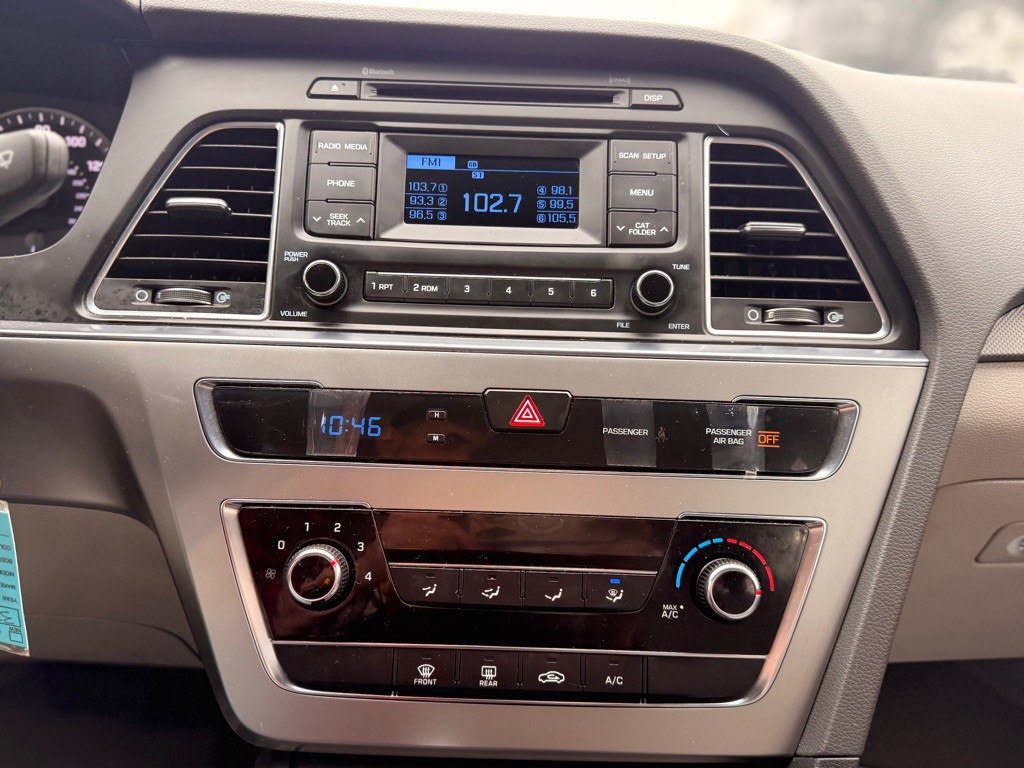 2015 Hyundai Sonata Image 30