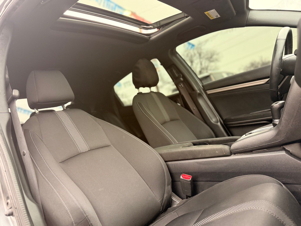 2021 Honda Civic Image 21