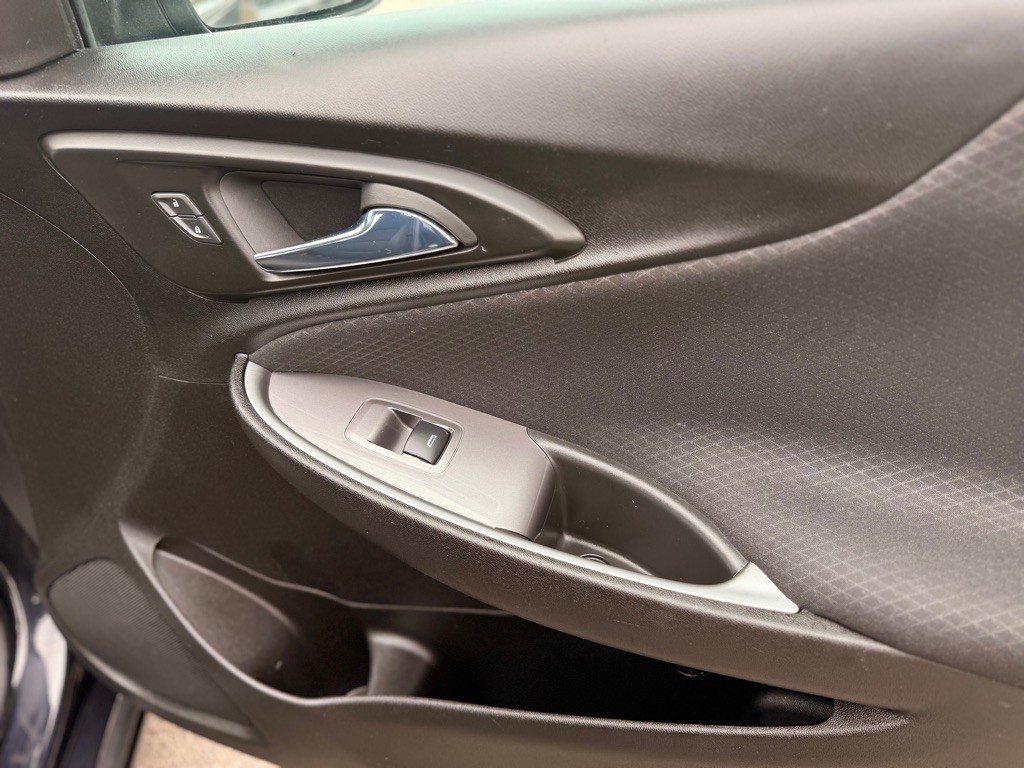 2023 Chevrolet Malibu Image 18