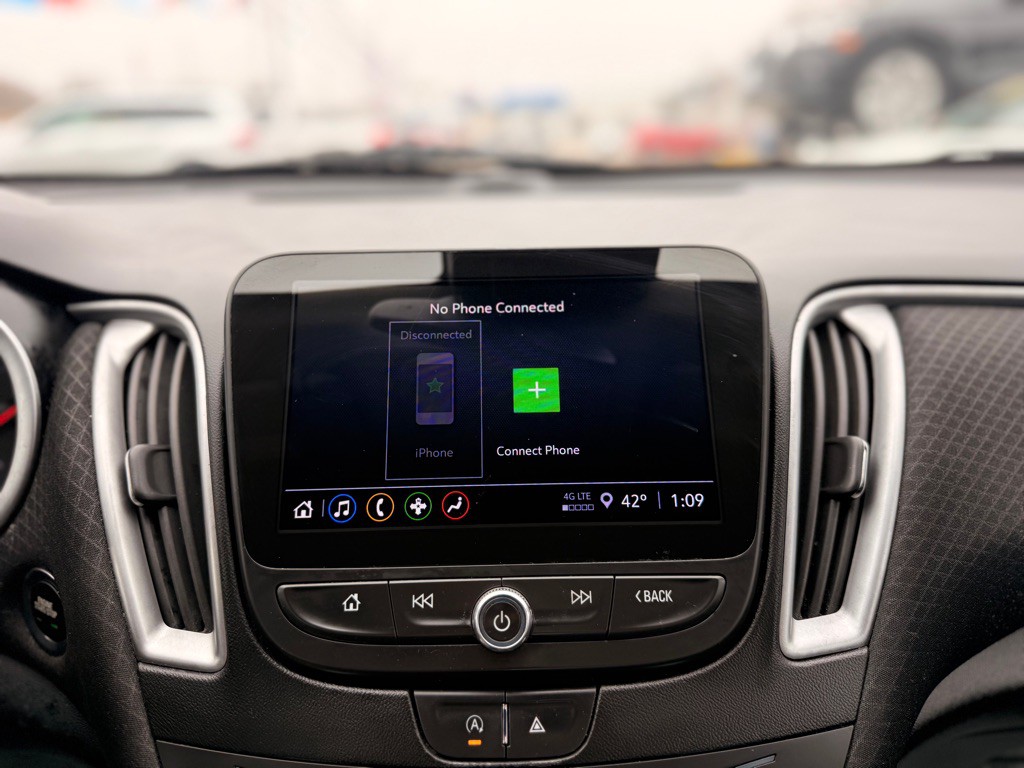 2023 Chevrolet Malibu Image 30