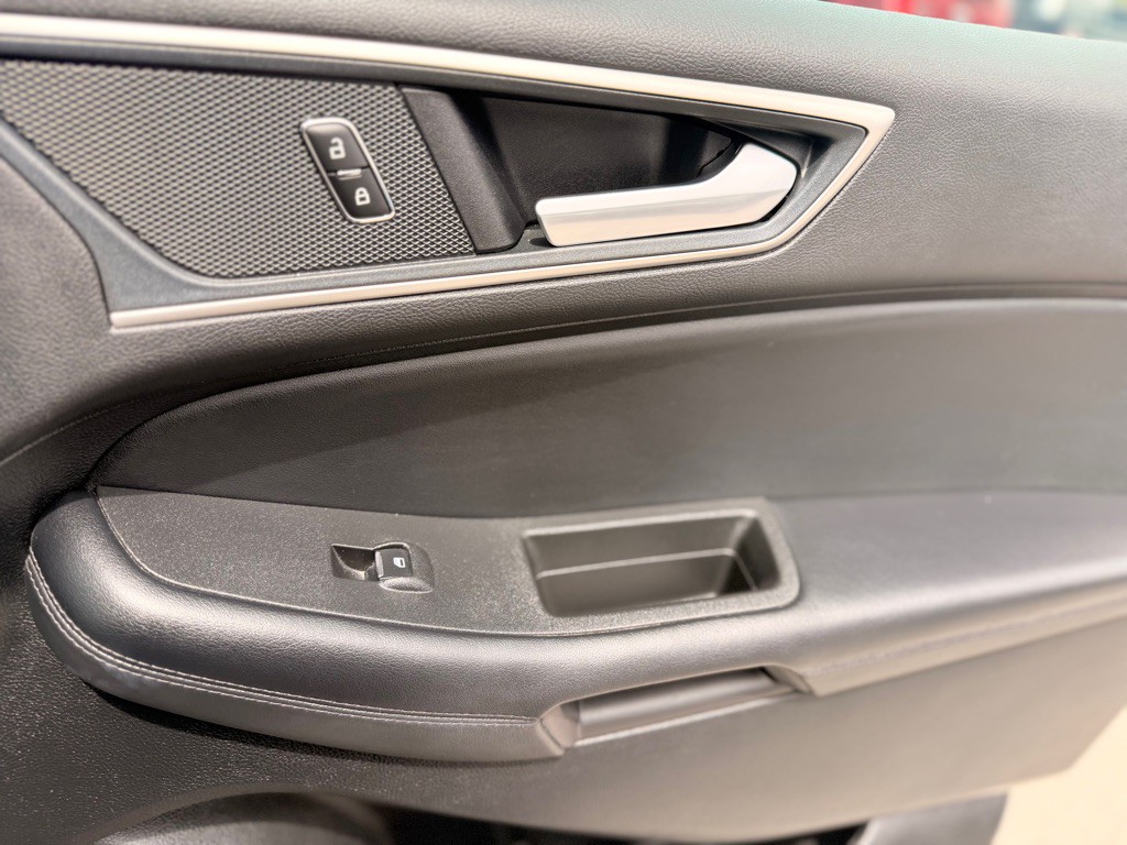 2024 Ford Edge Image 18