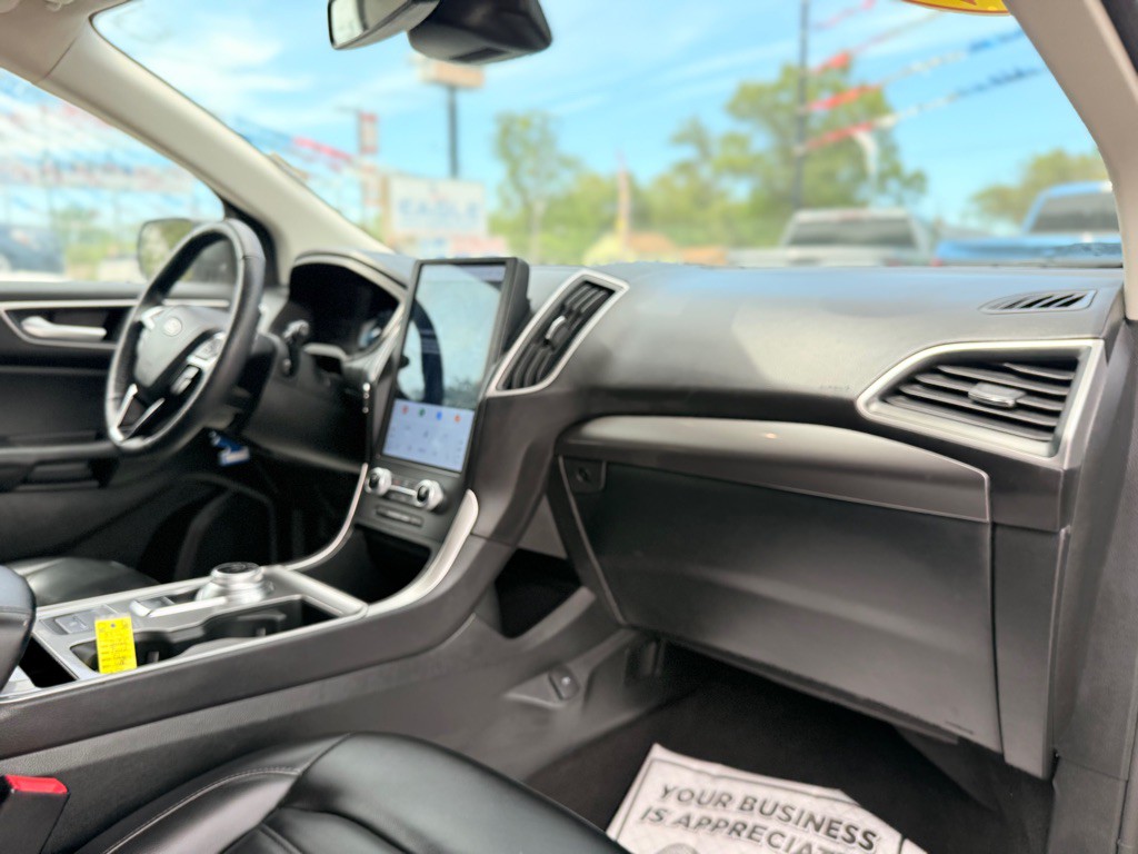 2024 Ford Edge Image 19