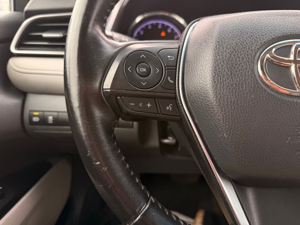 2020 Toyota Camry Image 27