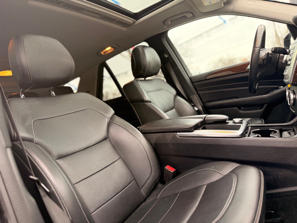 2013 Mercedes-Benz M-Class Image 21