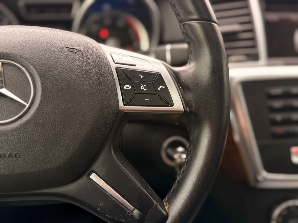 2013 Mercedes-Benz M-Class Image 31