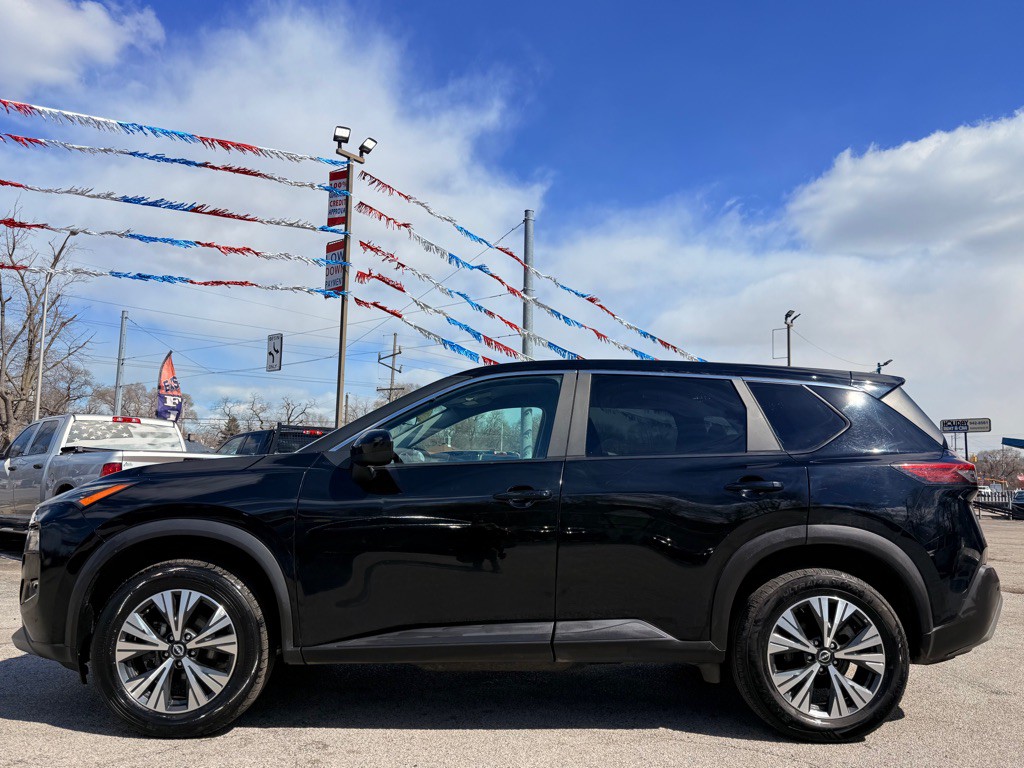 2023 Nissan Rogue Image 10