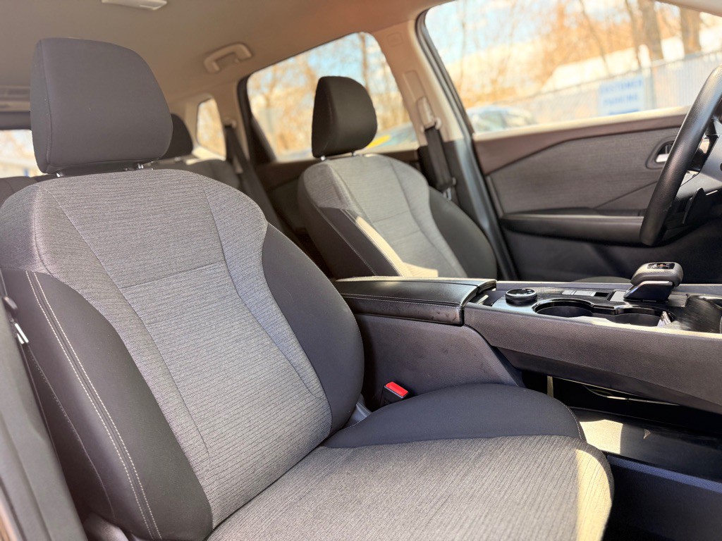 2023 Nissan Rogue Image 21