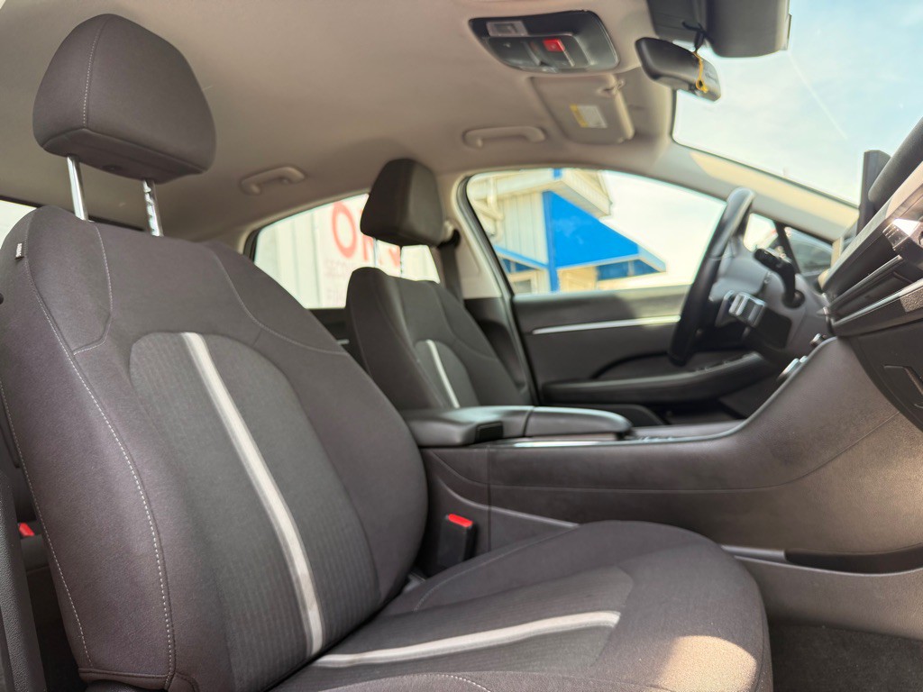 2025 Hyundai Sonata Image 23