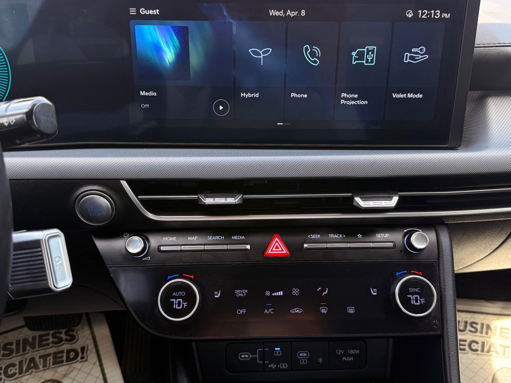 2025 Hyundai Sonata Image 35