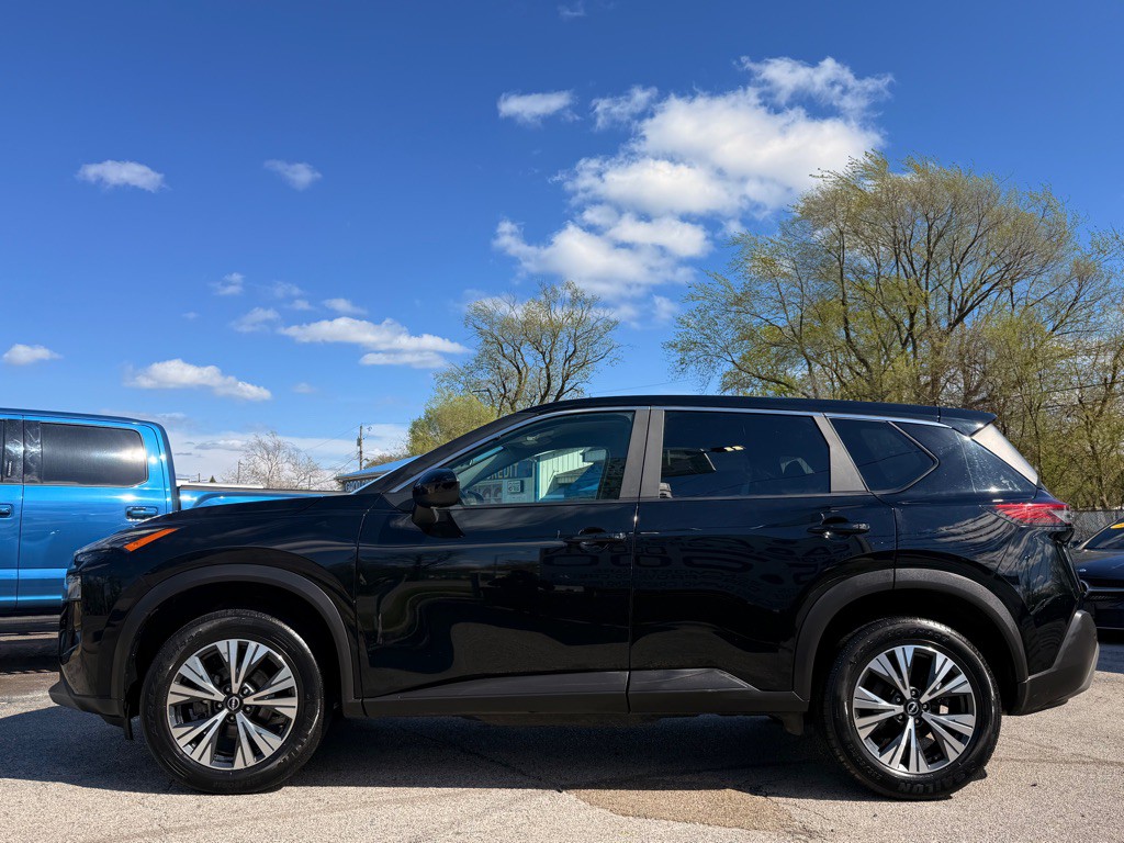 2023 Nissan Rogue Image 9