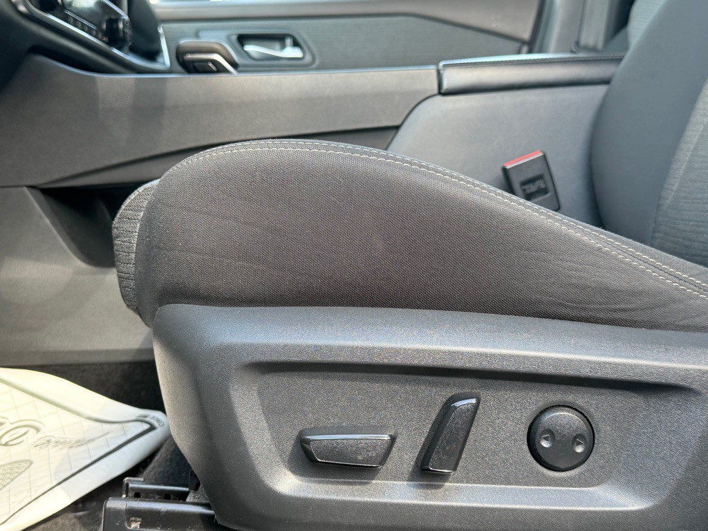 2023 Nissan Rogue Image 16