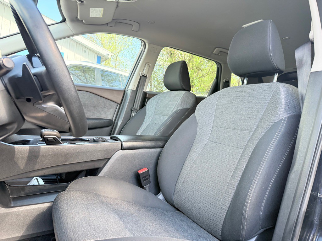 2023 Nissan Rogue Image 17