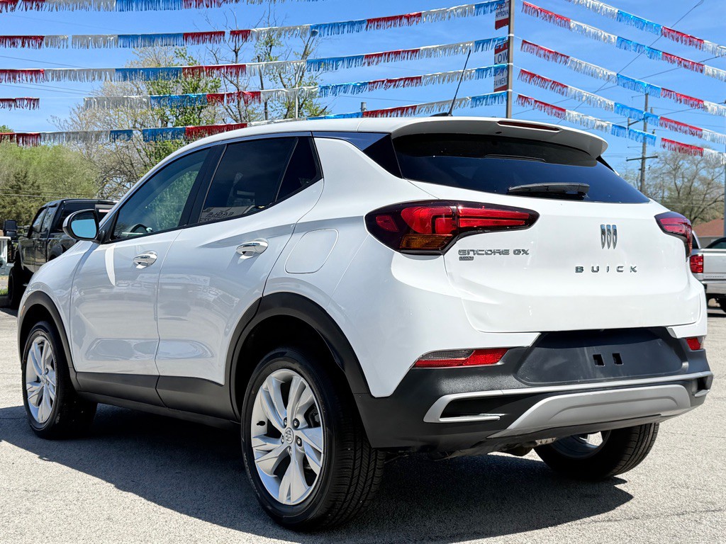 2026 Buick Enclave Image 8