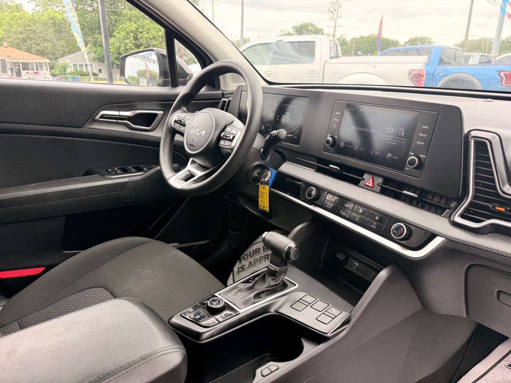 2025 Kia Sportage Image 19