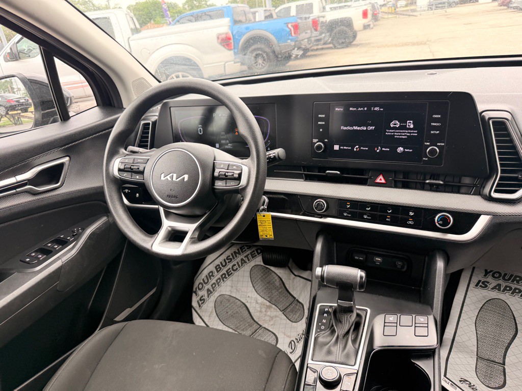 2025 Kia Sportage Image 24