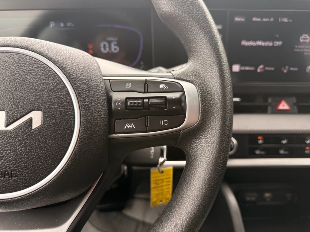 2025 Kia Sportage Image 28