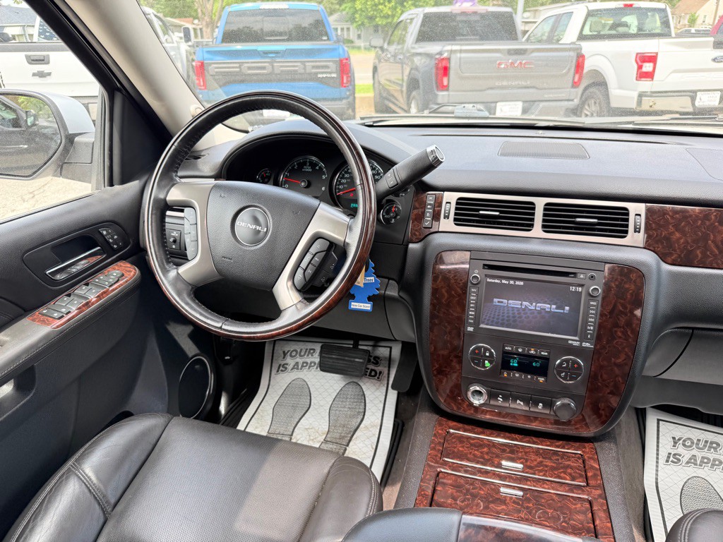 2014 GMC Yukon Image 30