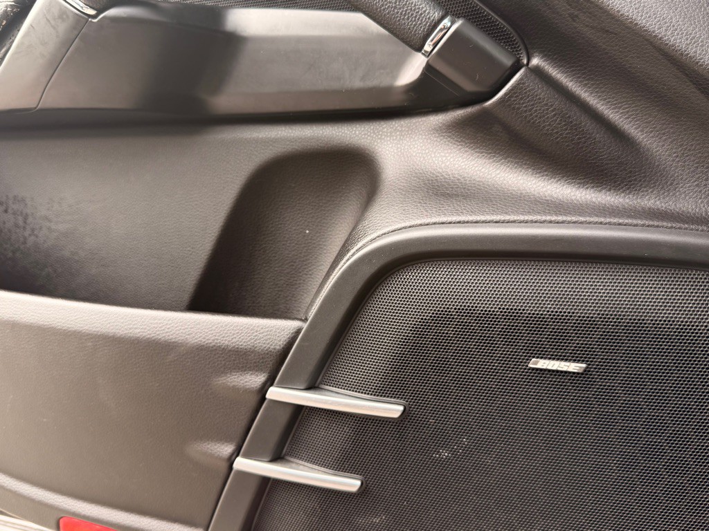 2014 Porsche Cayenne Image 17