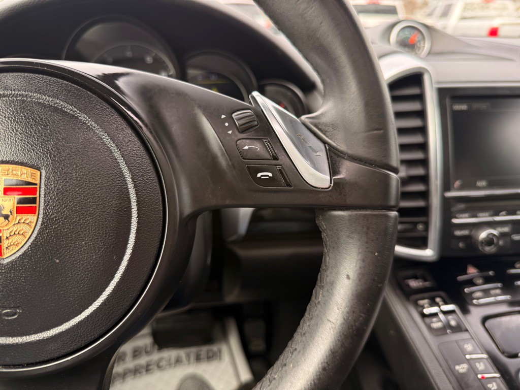 2014 Porsche Cayenne Image 36
