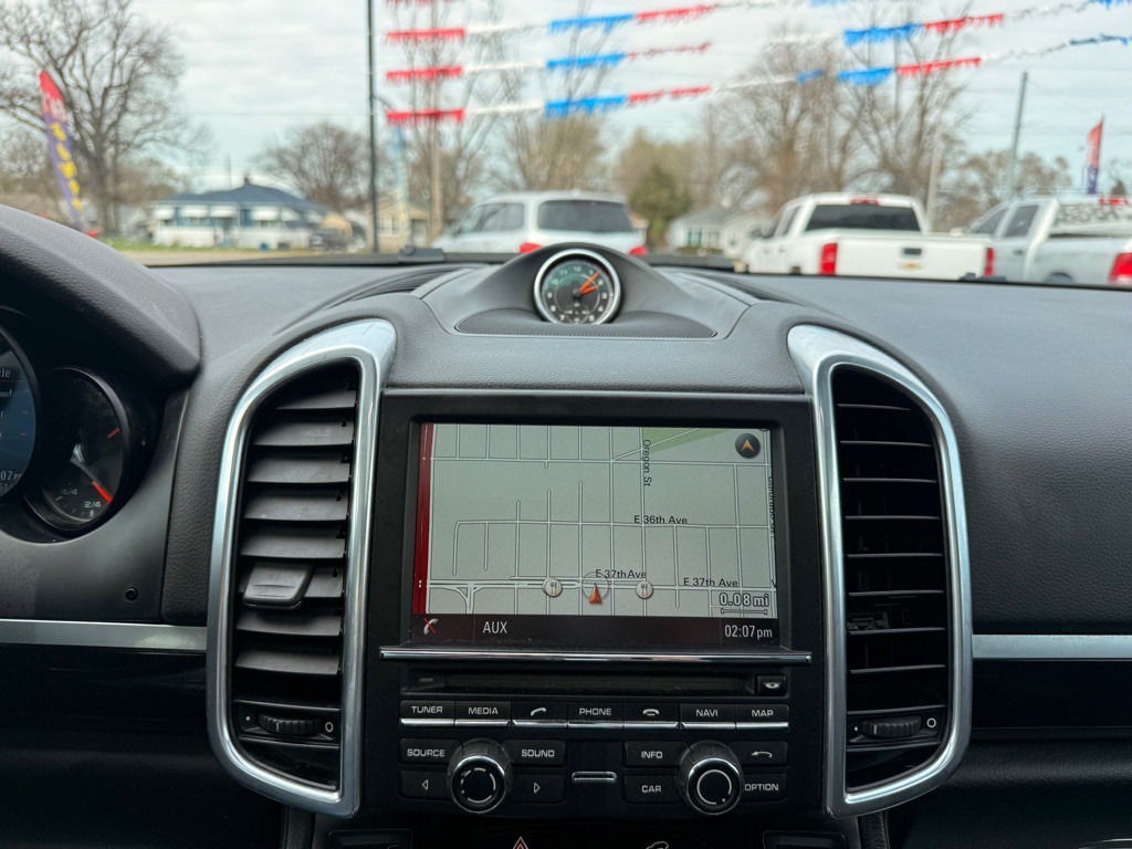 2014 Porsche Cayenne Image 39