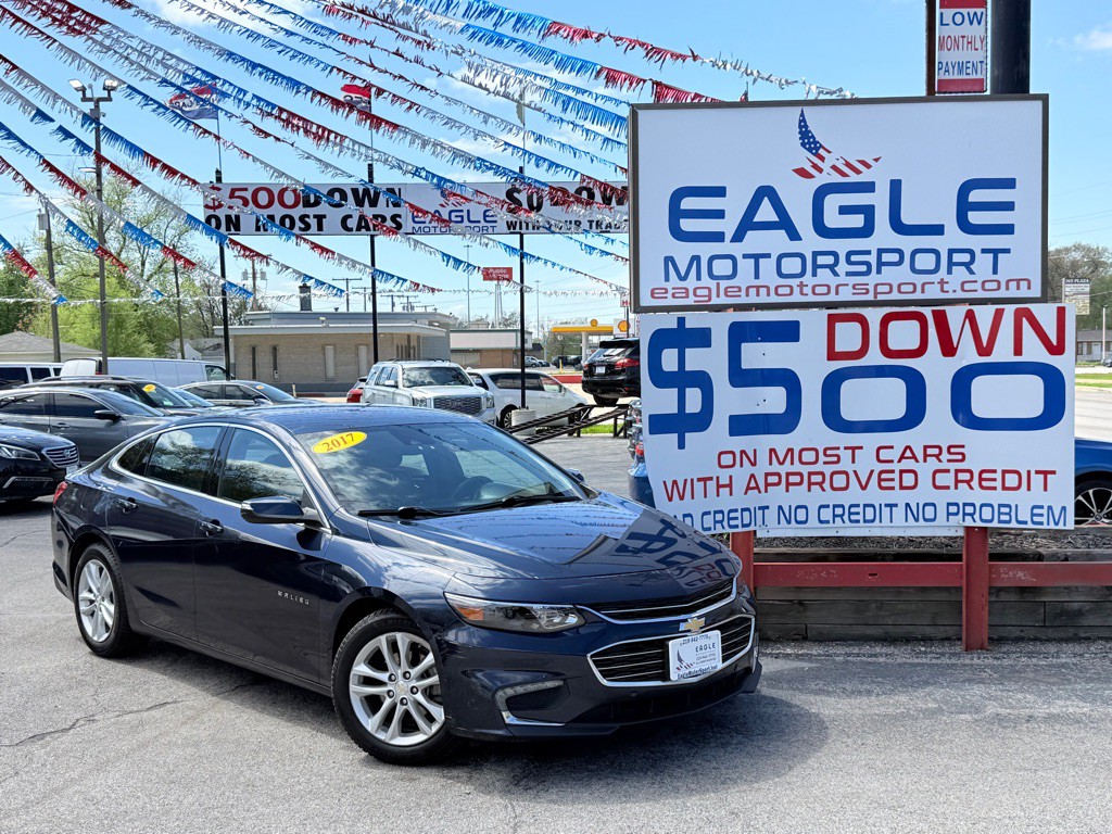 2017 Chevrolet Malibu Image 2