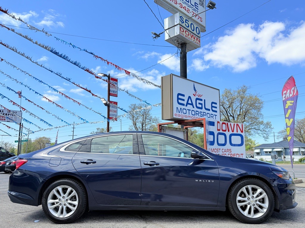 2017 Chevrolet Malibu Image 4