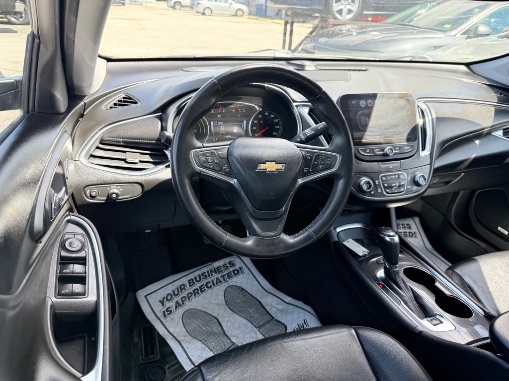 2017 Chevrolet Malibu Image 22