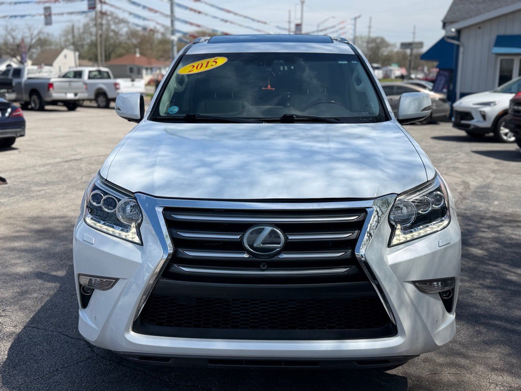 2015 Lexus GX Image 15