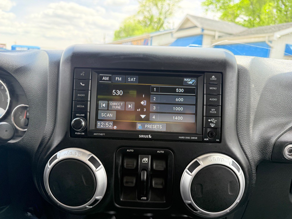 2015 Jeep Wrangler Unlimited Image 29