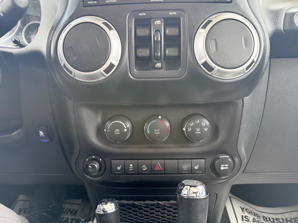 2015 Jeep Wrangler Unlimited Image 30