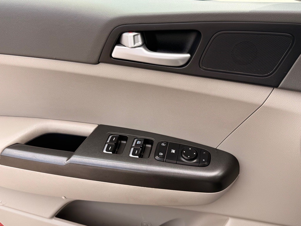 2018 Kia Sportage Image 12