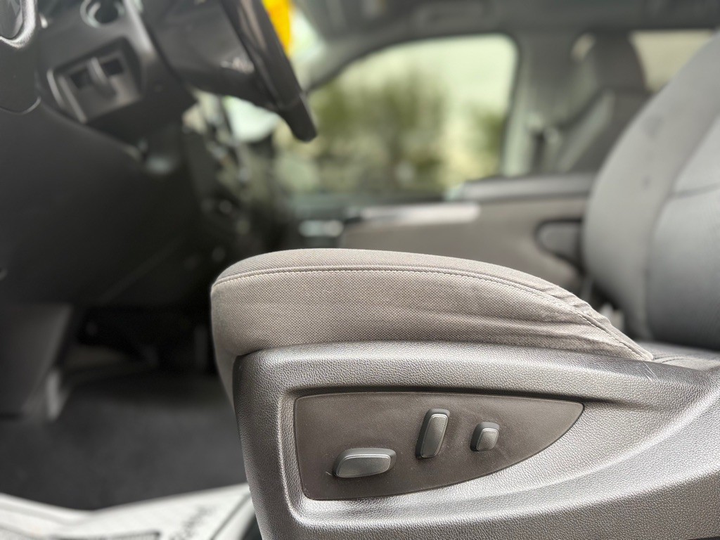 2018 Chevrolet Silverado 1500 Image 17