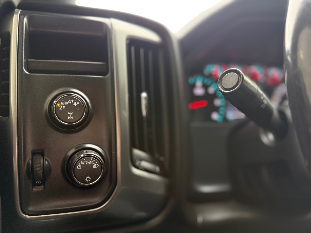 2018 Chevrolet Silverado 1500 Image 27