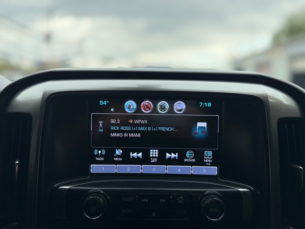 2018 Chevrolet Silverado 1500 Image 32