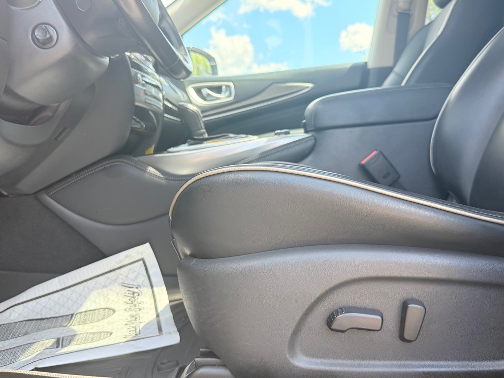 2019 INFINITI QX60 Image 16