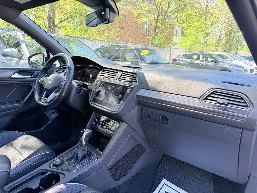 2022 Volkswagen Tiguan Image 25