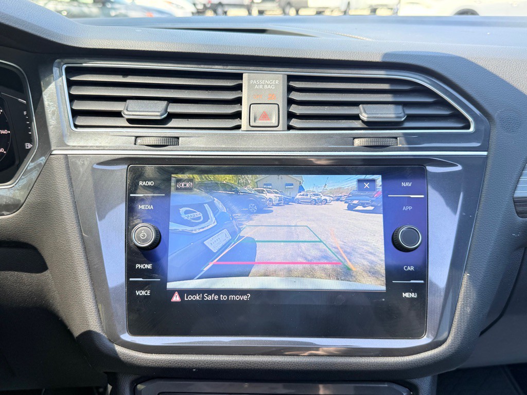 2022 Volkswagen Tiguan Image 37