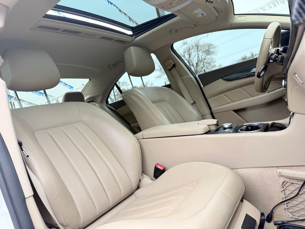 2013 Mercedes-Benz CLS-Class Image 34