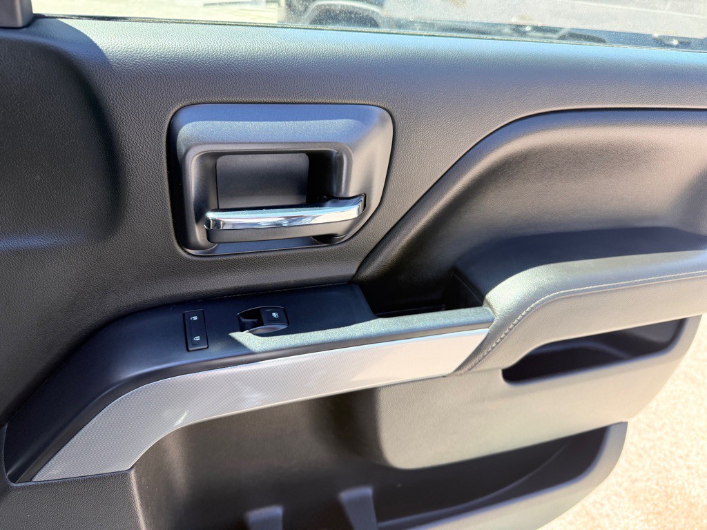 2017 Chevrolet Silverado 1500 Image 18