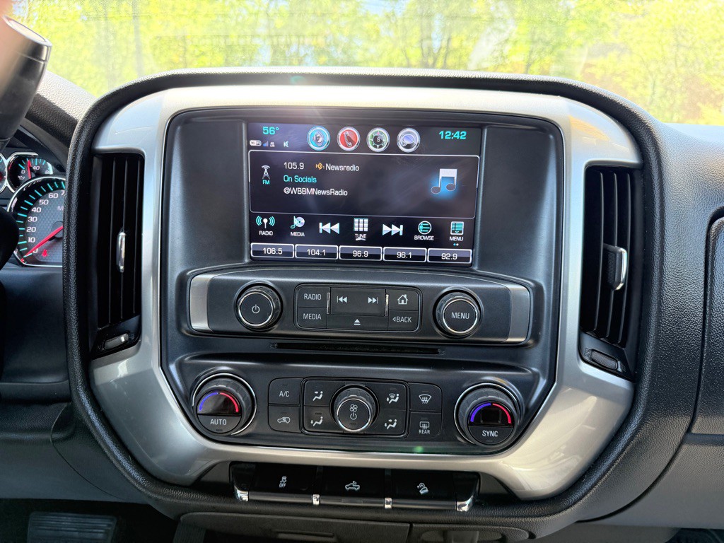 2017 Chevrolet Silverado 1500 Image 32
