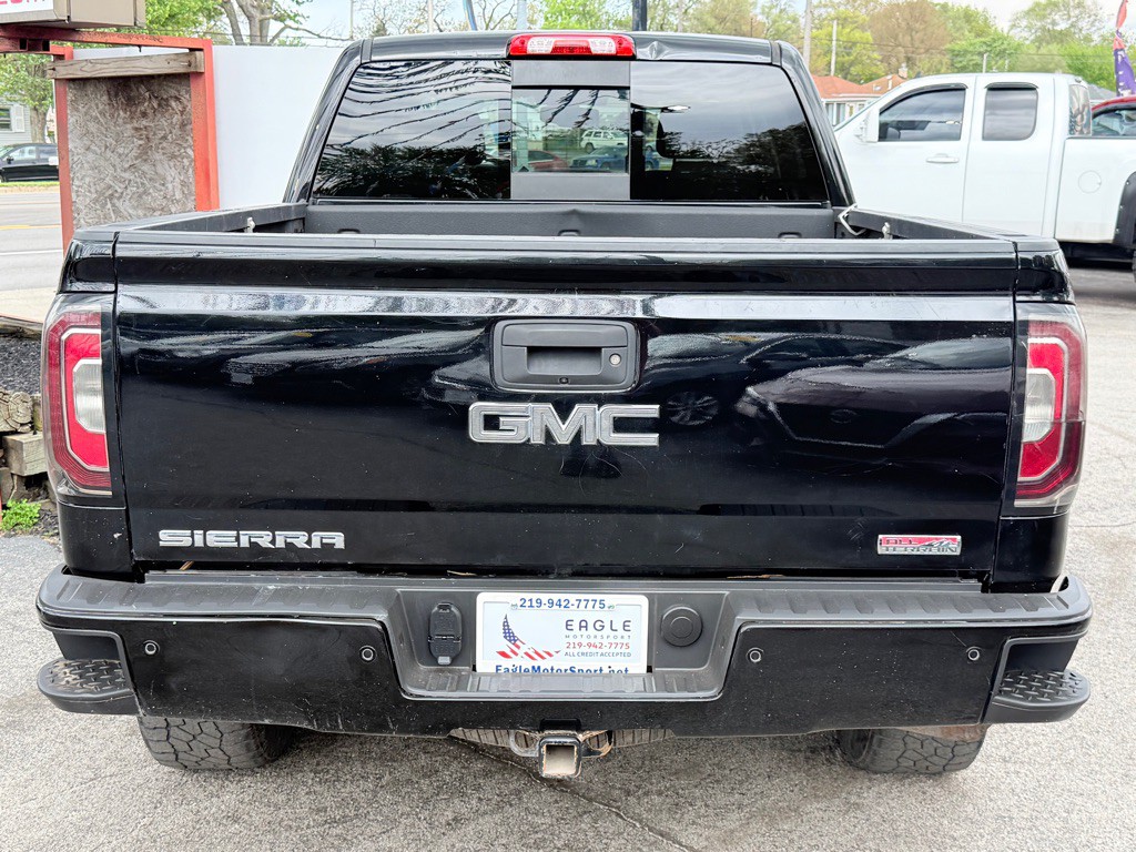 2018 GMC Sierra Image 8