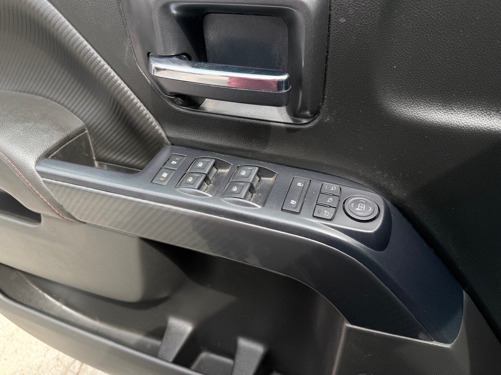 2018 GMC Sierra Image 16