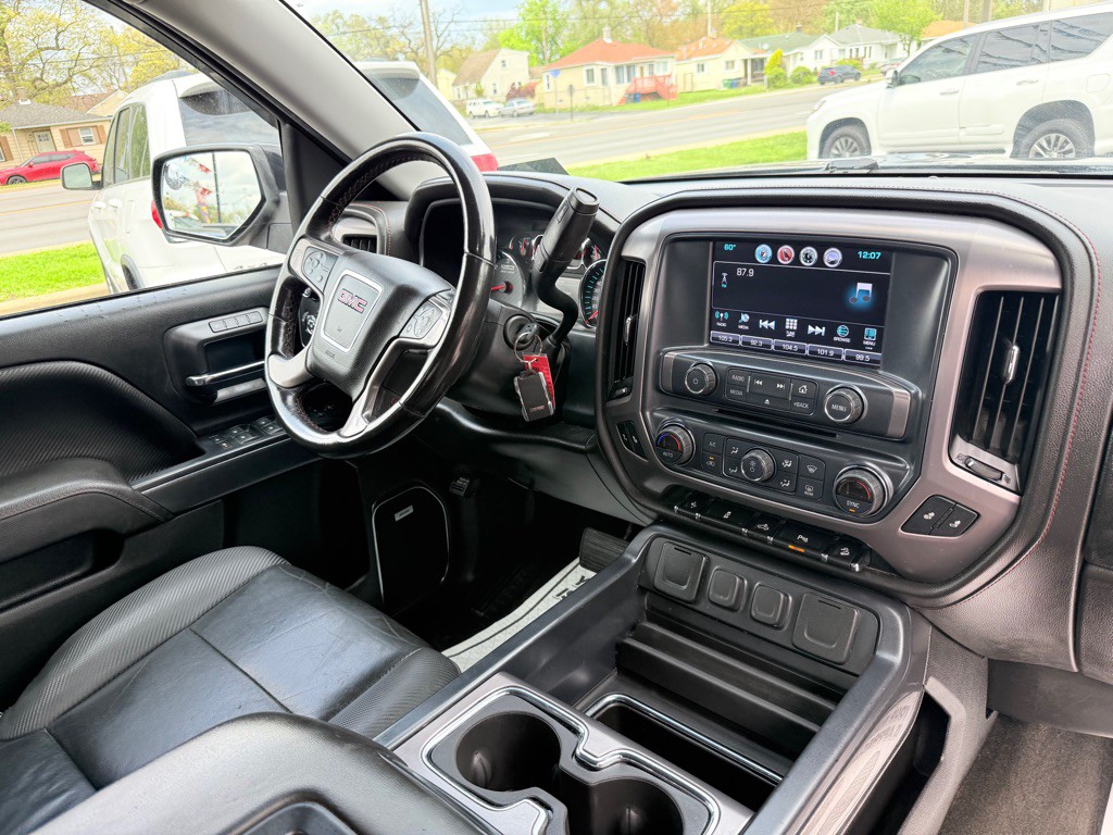 2018 GMC Sierra Image 23