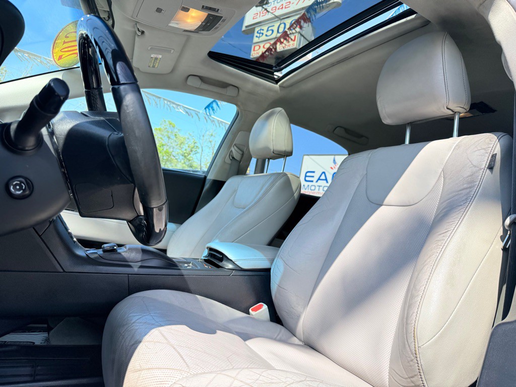 2015 Lexus RX Image 18