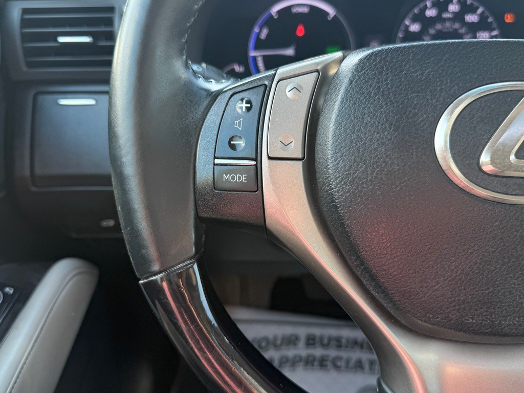 2015 Lexus RX Image 31
