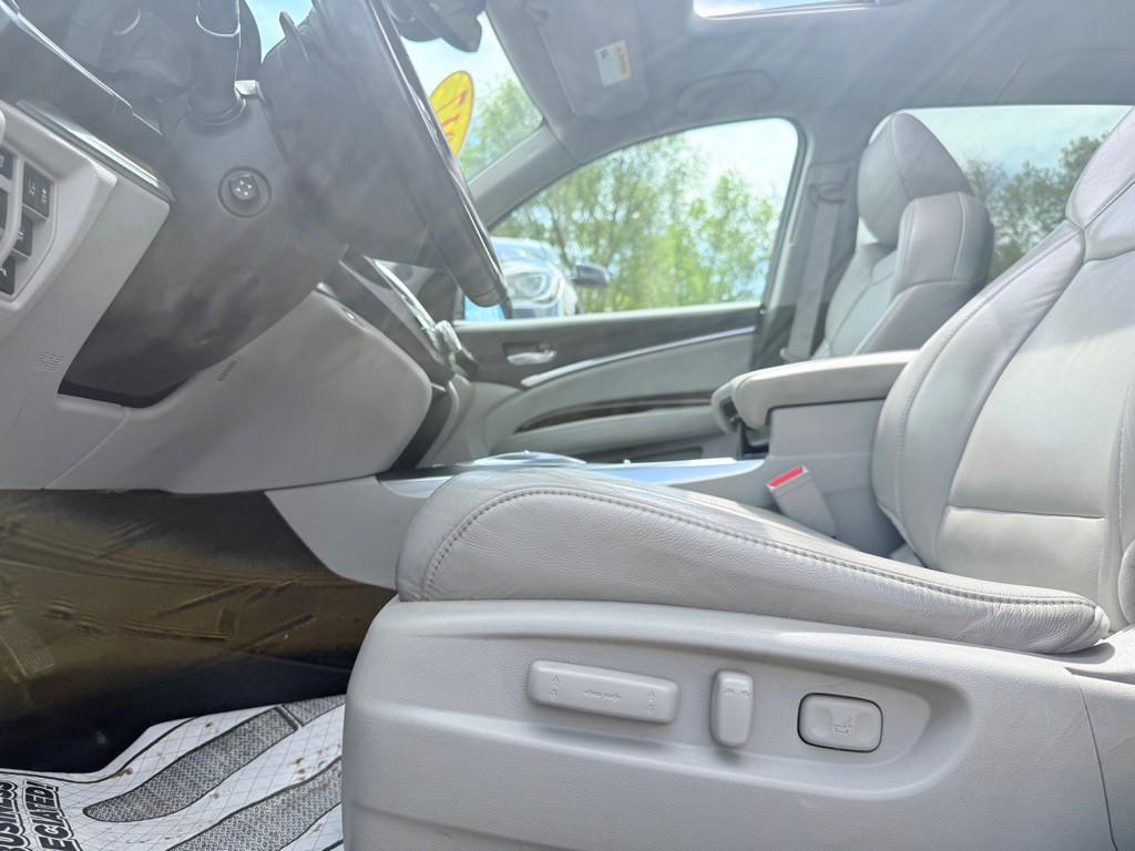 2017 Acura MDX Image 17
