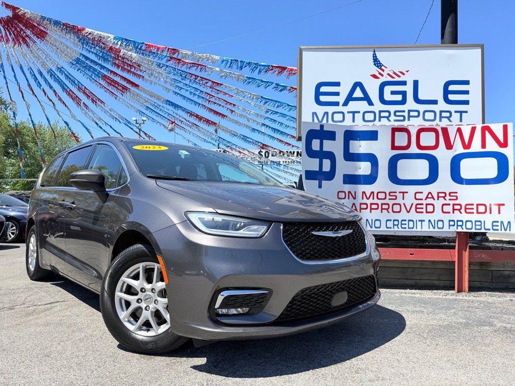 2023 Chrysler Pacifica Image 4