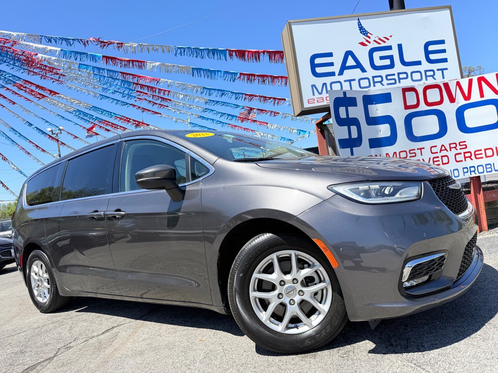 2023 Chrysler Pacifica Image 5