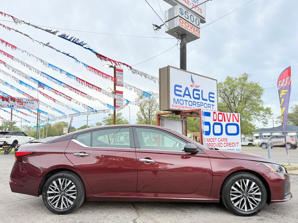 2025 Nissan Sentra Image 4