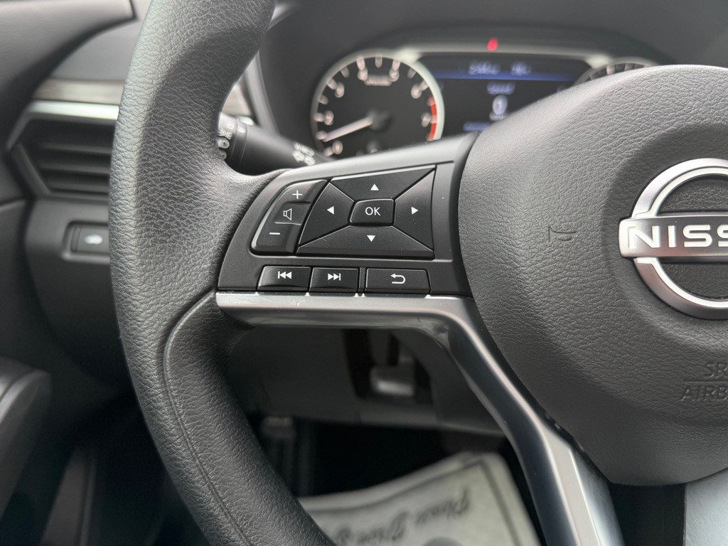2025 Nissan Sentra Image 25